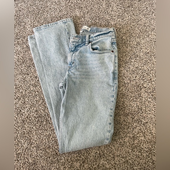 ABERCROMBIE & FITCH Curve love 90s straight jeans - Picture 3 of 6